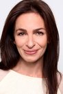 Салли Саффиоти isIngrid Hunnigan (voice)
